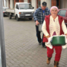 Csemői hagyományos hurkatöltő verseny