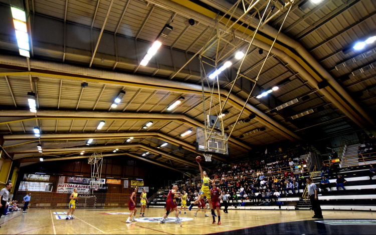 Fél gőzzel is legyőzte a CEKK a Vasast