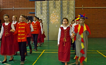 Évzáró karácsonyi ünnepség a Várkonyiban