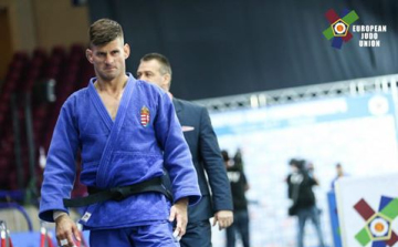  Lemondott elnökségi tagságáról Ungvári Miklós