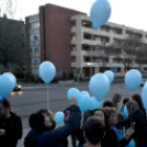 Séta a kékbe borult Autista házhoz