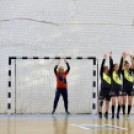 Megint nyertek a felnőttek