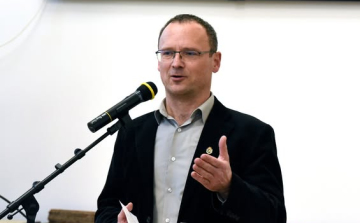 Lemondott Gulyás Zoltán