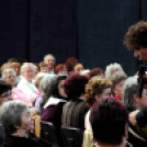 Csajos este a Sportcsarnokban