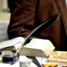 Zenés kávéház a könyvtárban