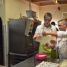 Focisták a konyhában