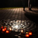 Csendes gyertyagyújtás