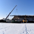 Bontják a lelátót