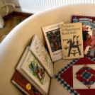 Négyszögletű Kerek kiállítás 