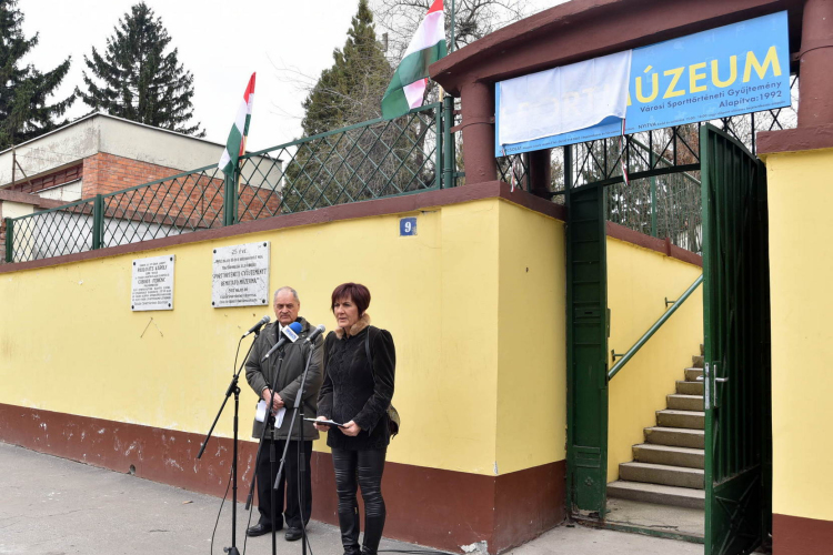 Kürti Béla nevét viseli a Sporttörténeti Gyűjtemény