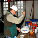 Csemői hagyományos hurkatöltő verseny