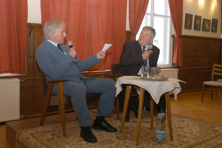 Válogatás hat évtized képeiből