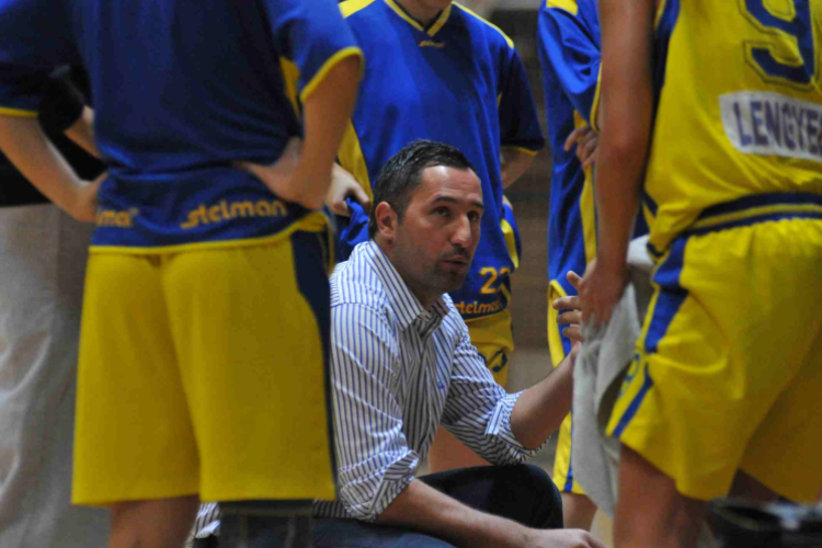 CEGLÉDI EKK–UNIQA EUROLEASING SOPRON 64–94 