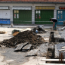 Folyik a piac átépítése