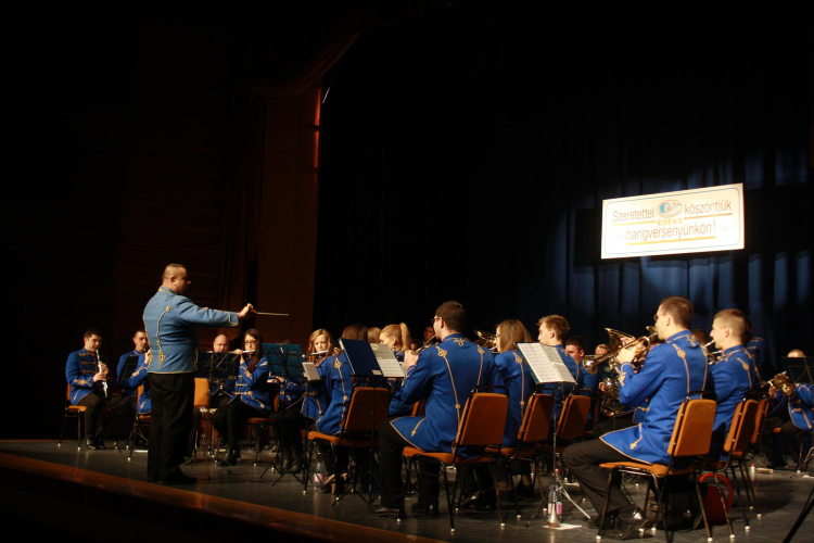 Újévi fúvós koncert