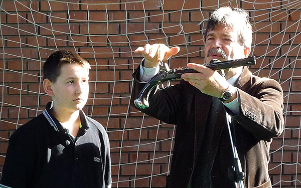 Rendkívüli énekóra a Várkonyiban