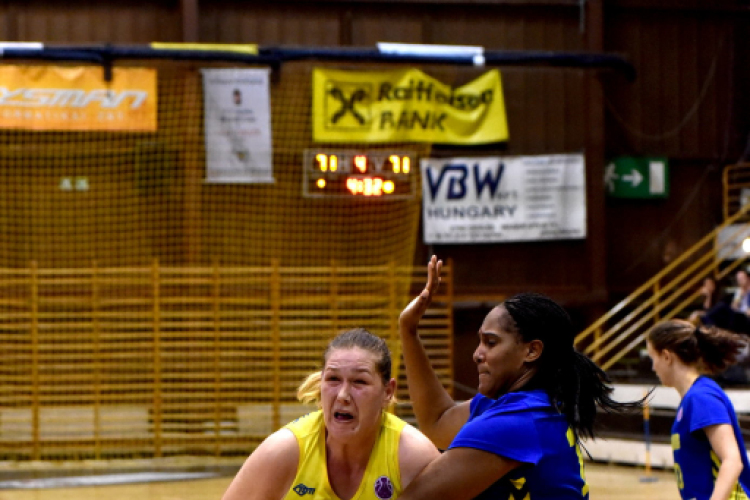 VBW CEKK CEGLÉD – MACCABI BNOT(izraeli)  81 – 82 