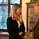 Táblaavató a Békebeli Cukrászdában