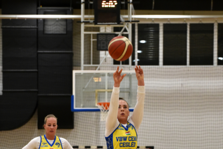 Győzelem a playout-ban