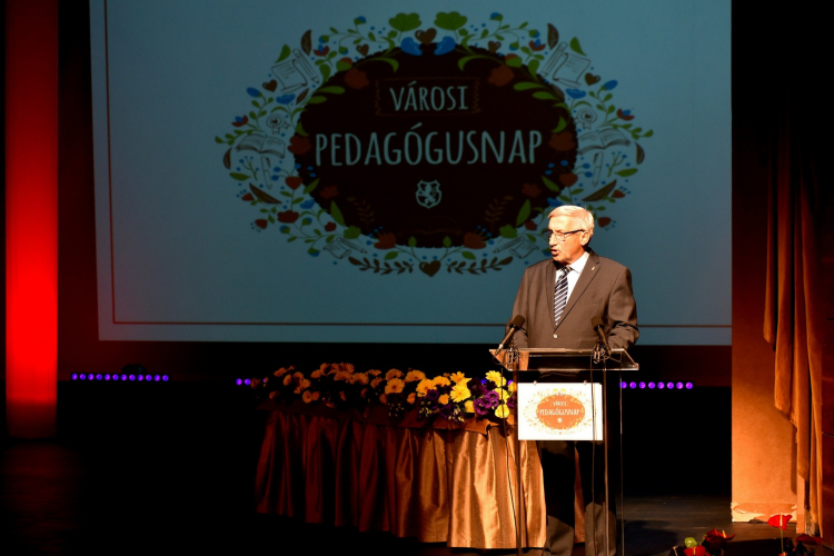 A pedagógusokat köszöntötték