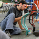 CIÖK kerékpártároló festés