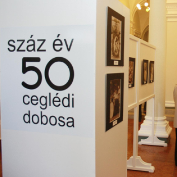 Száz év 50 ceglédi dobosa