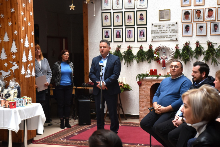 Szeretetadomány a gyerekeknek