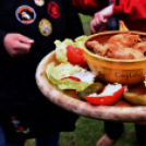 Anyámtyúkja - Csemő