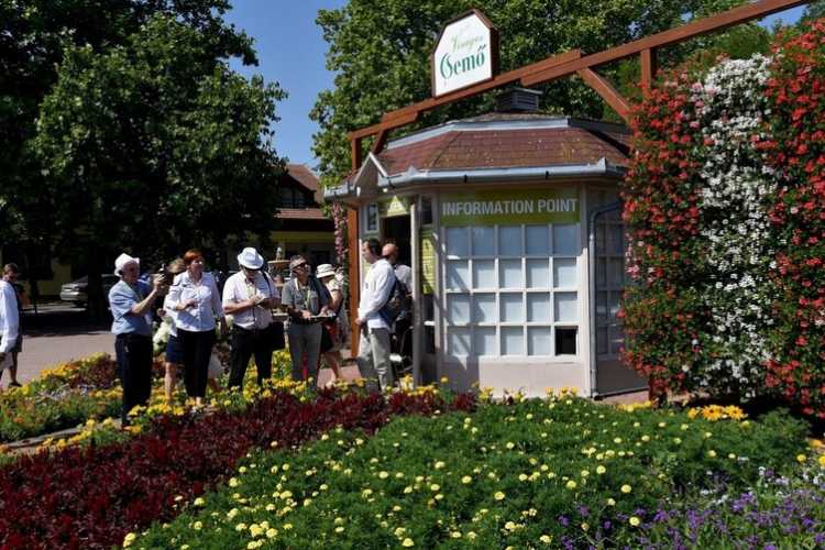 Csemőben is járt a nemzetközi zsűri