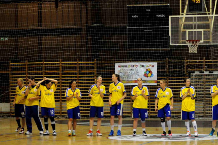 Ceglédi EKK – ZTE 72–66 