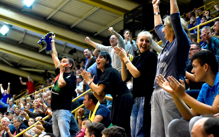 Szoros mérkőzés, hazai vereség