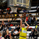 CEGLÉDI EKK–PINKK PÉCSI 424 64–75 