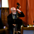 Jazzkoncert dobos nélkül