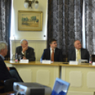 101 év elteltével sem vált történelemmé