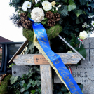 Koszorúzással kezdődött az október 23-ai megemlékezés