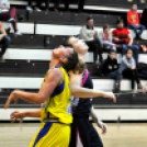 CEGLÉDI EKK–PINKK PÉCSI 424 64–75 