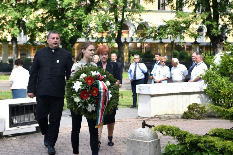 A hősökre emlékeztek