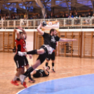 Csúcsrangadó a listavezető ellen