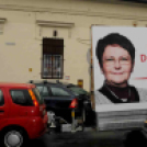 Esőben is kampányoltak Cegléden