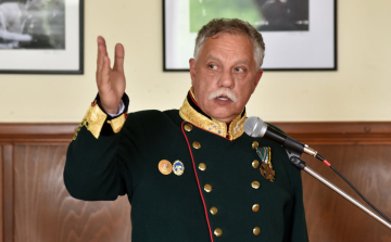 Hősök, akikre emlékezni kell