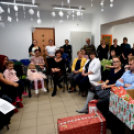 Ajándékok a gyermekotthonnak 