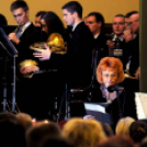 A második gyertyát is meggyújtották