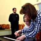 Interaktív hangszerbemutató