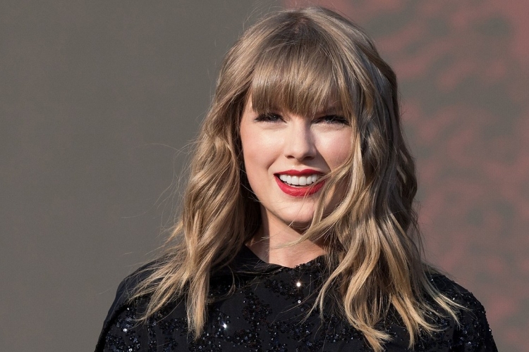 Taylor Swift a legtöbbet kereső híresség - ITT a Forbes lista