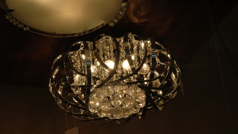 Igaz Fény Lámpabolt 