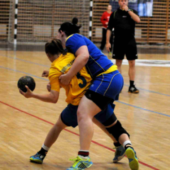 Ceglédi Kék Cápák - Csömör 29 - 20 (15 - 8)