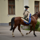 Lovasfelvonulás a belvárosban