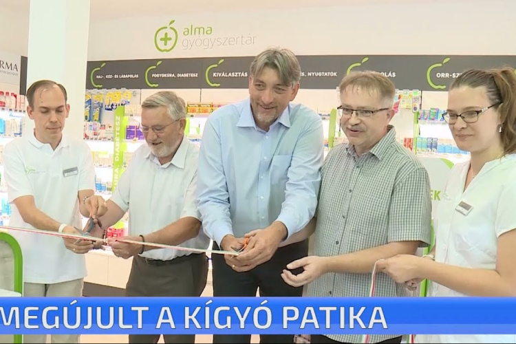 Teljesen megújult Cegléd legrégebbi magán patikája