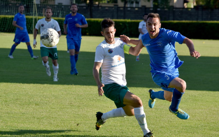 Nehéz szülés volt