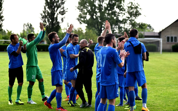 Egy motivált csapat győzelme Újpesten